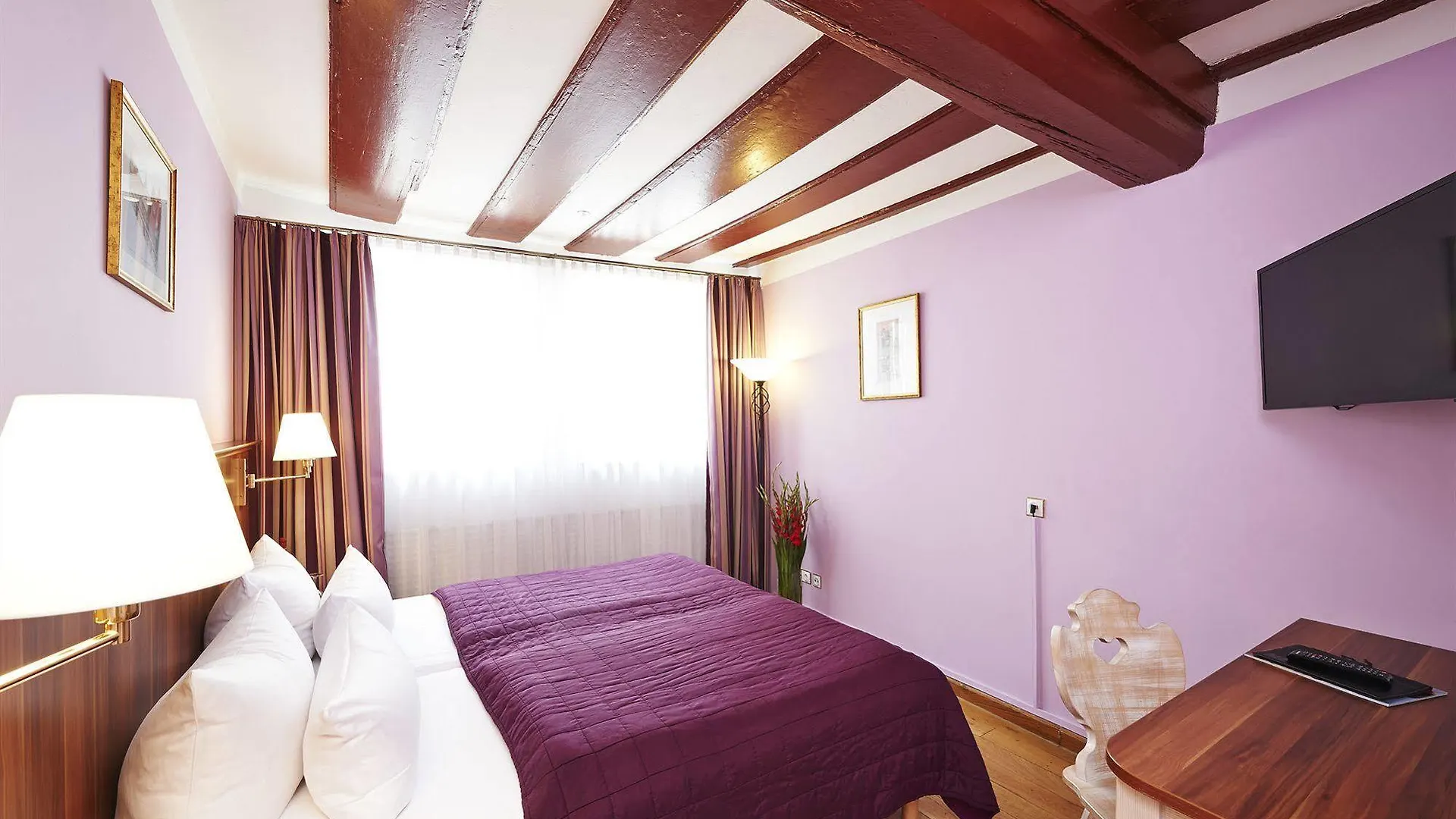 ***  Hotel Elch Nuremberg Germany